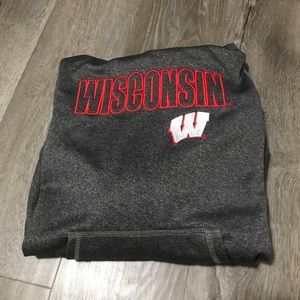 Wisconsin badgers sweatshirt
